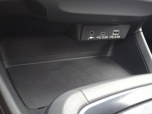 Certified 2026 Subaru Crosstrek 2.0i Premium image 25