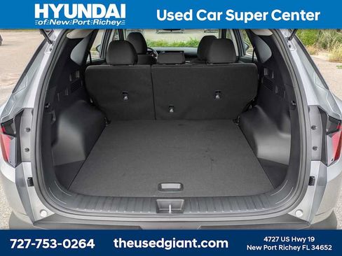 Used 2026 Hyundai Tucson Blue SE AWD/4WD image 12