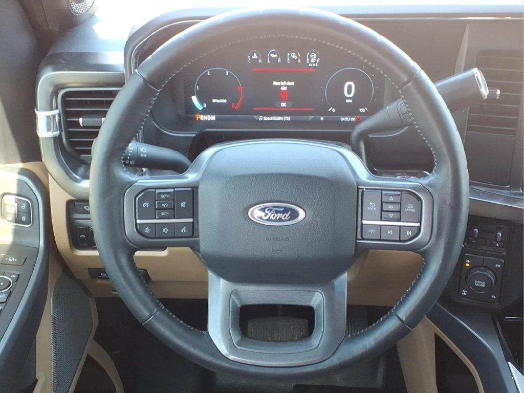 Used 2024 Ford F350 Lariat w/ Chrome Package AWD/4WD image 22