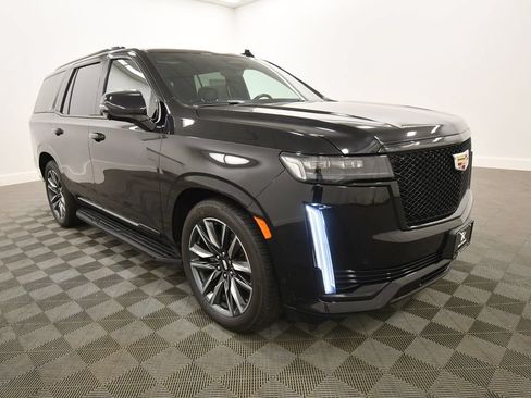 Used 2022 Cadillac Escalade Sport w/ Touring Package AWD/4WD image 11