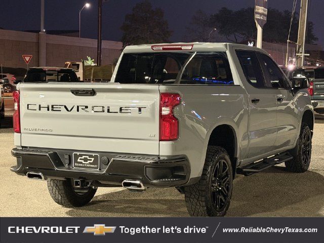 Used 2024 Chevrolet Silverado 1500 LT Trail Boss AWD/4WD image 4