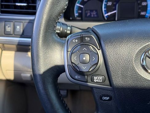 Used 2014 Toyota Camry XLE w/ Leather Package image 21