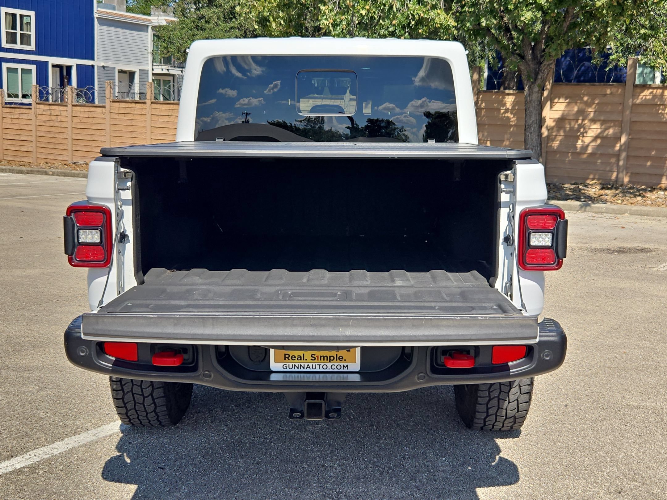 Used 2020 Jeep Gladiator Overland AWD/4WD image 24