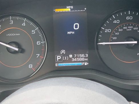 Used 2021 Subaru Crosstrek 2.0i image 10