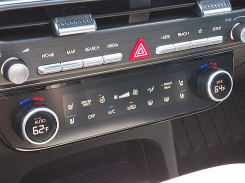 Certified 2026 Hyundai Palisade Calligraphy FWD image 16