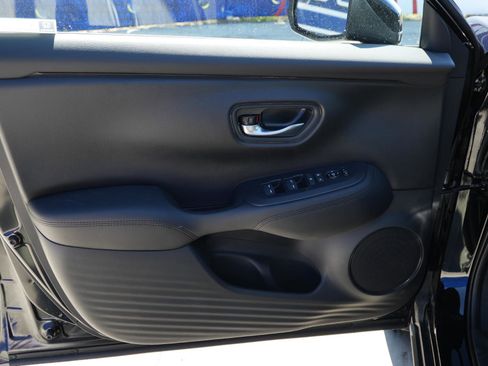 New 2026 Honda HR-V LX image 13