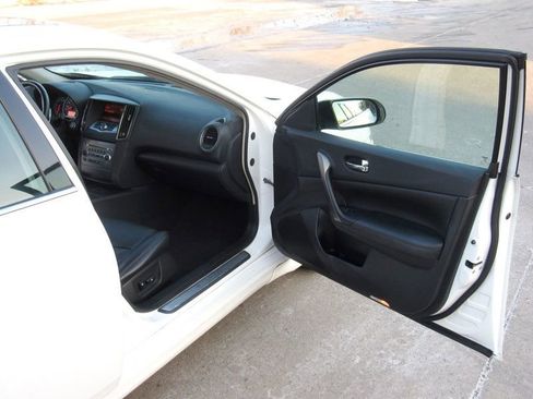 Used 2010 Nissan Maxima 3.5 SV w/ Sport Pkg image 23