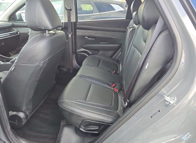 Certified 2025 Hyundai Tucson SEL FWD image 18