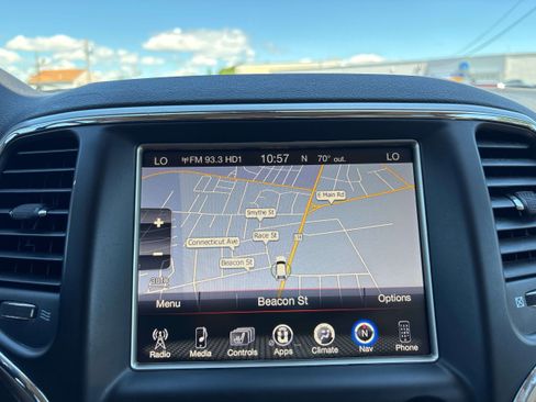 Certified 2017 Jeep Grand Cherokee Limited AWD/4WD image 27