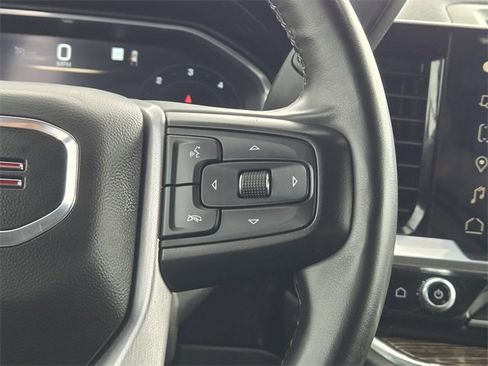 Used 2023 GMC Sierra 1500 SLE w/ X31 Off-Road Package image 28