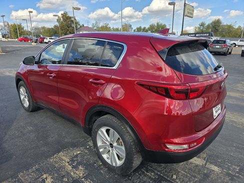 Used 2018 Kia Sportage LX image 8