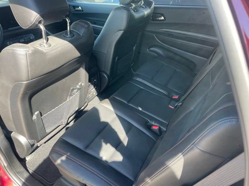 Used 2025 Dodge Durango GT AWD/4WD image 12