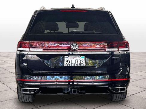Used 2026 Volkswagen Atlas SEL Premium R-Line AWD/4WD image 8