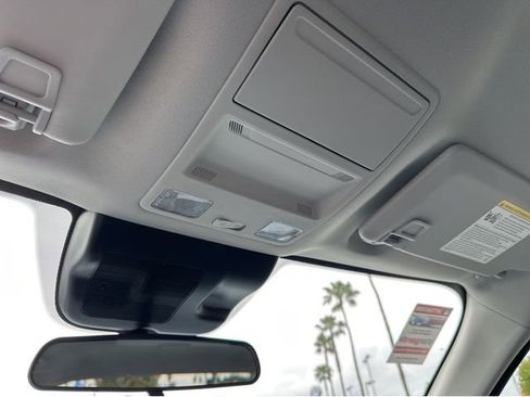 New 2026 Ford Maverick XLT image 21