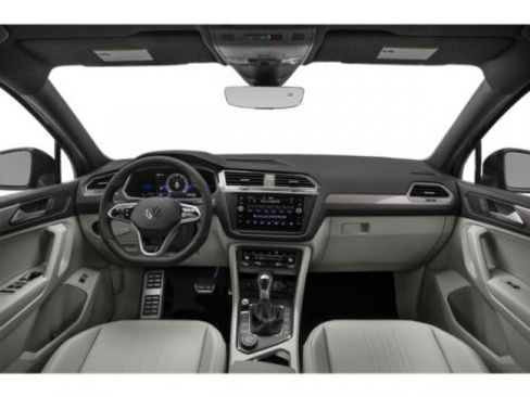 Used 2023 Volkswagen Tiguan SE R-Line AWD/4WD image 11