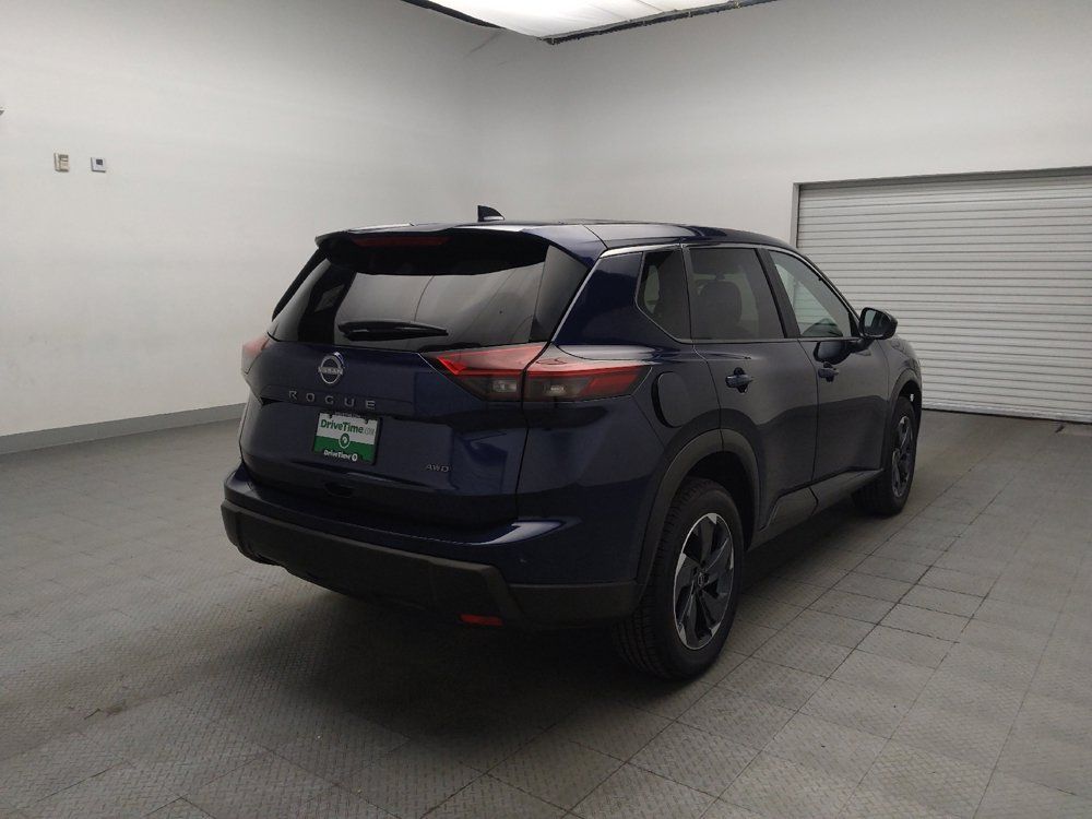 Used 2025 Nissan Rogue SV AWD/4WD image 9