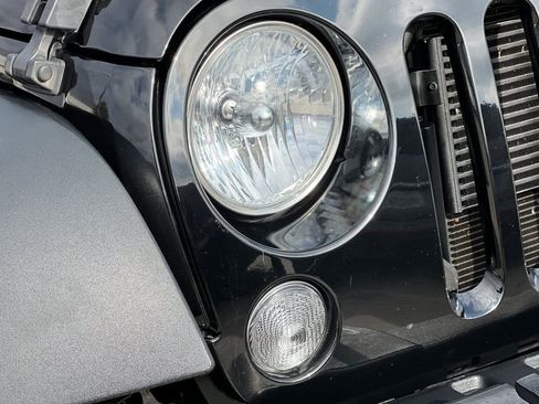 Used 2015 Jeep Wrangler Unlimited Sport w/ Trailer Tow Group image 31