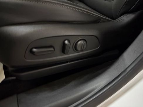Used 2021 Buick Encore GX Select w/ Experience Buick Package FWD image 30