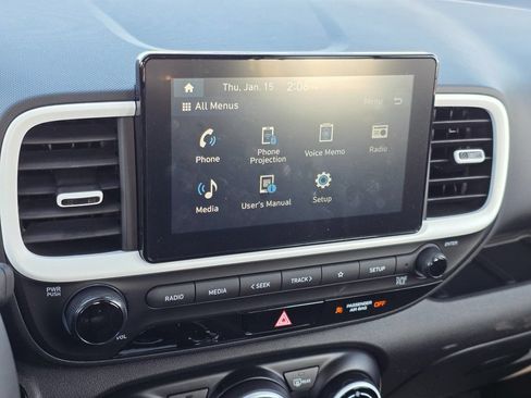 Used 2026 Hyundai Venue SEL FWD image 18
