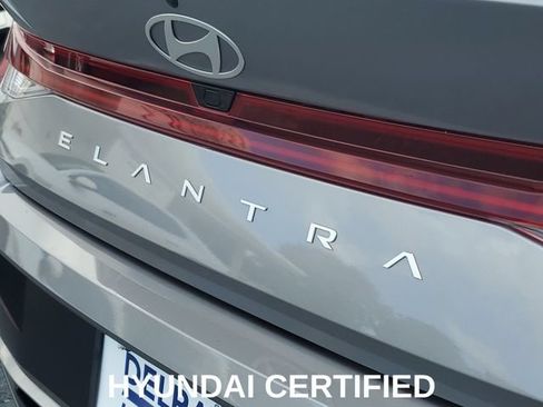 Certified 2025 Hyundai Elantra SEL FWD image 7