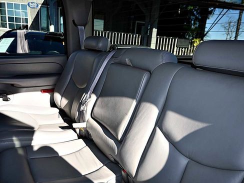 Used 2004 Chevrolet Silverado 2500 LT w/ Skid Plate Package image 11