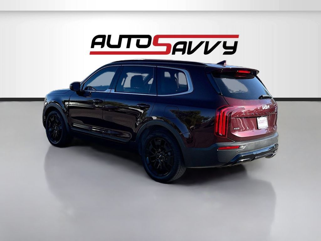 Used 2022 Kia Telluride SX w/ Nightfall Edition Package AWD/4WD image 5