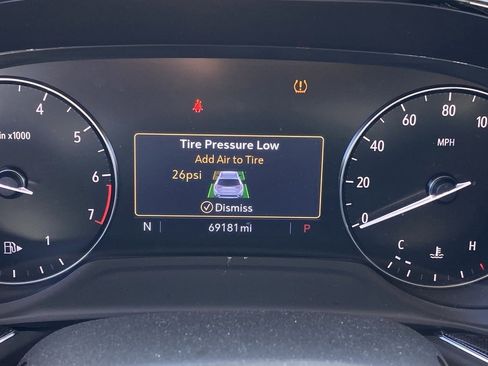 Used 2021 Buick Envision Preferred image 8