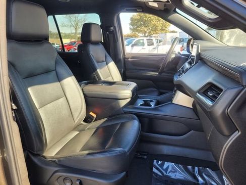 Used 2021 Chevrolet Tahoe LT image 16