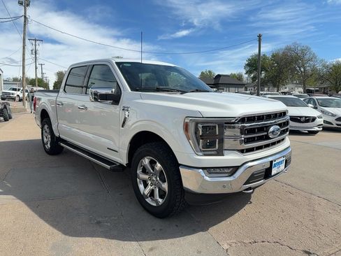 Used 2023 Ford F150 Lariat w/ Equipment Group 502A High AWD/4WD image 4