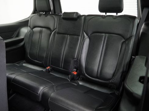 Certified 2024 Jeep Wagoneer Series II w/ Convenience Group I image 24