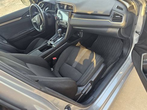 Used 2021 Honda Civic EX image 11