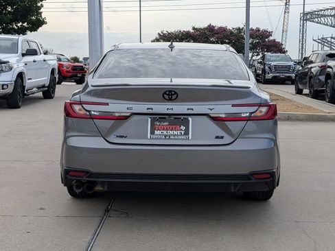 Used 2026 Toyota Camry SE w/ Convenience Package FWD image 7