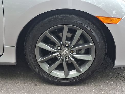 Used 2020 Honda Civic EX image 8