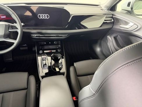 Used 2025 Audi A5 2.0T Premium Plus AWD/4WD image 12