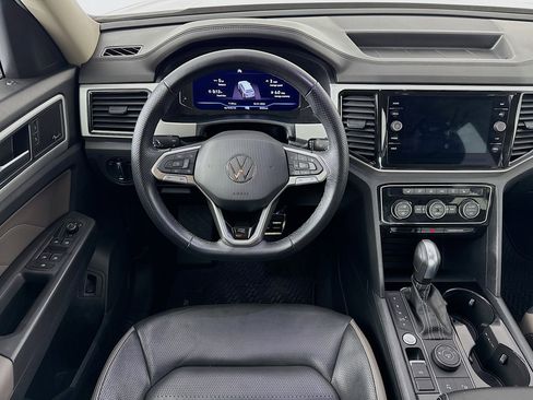 Used 2023 Volkswagen Atlas SEL Premium image 24