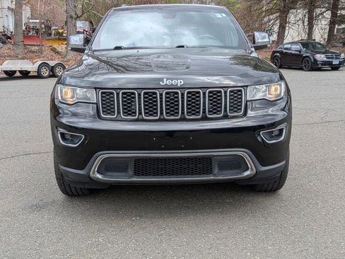 Used 2020 Jeep Grand Cherokee Limited image 2