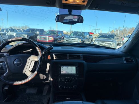 Used 2013 GMC Sierra 3500 Denali image 29