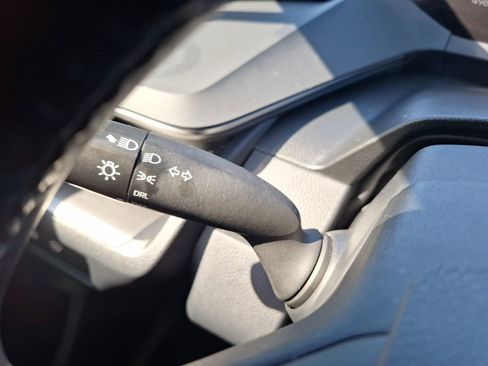 Used 2023 Toyota Prius LE image 24