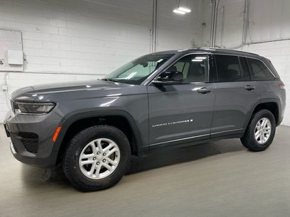 Used 2023 Jeep Grand Cherokee Laredo w/ Luxury Tech Group I