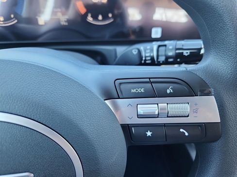 New 2026 Hyundai Tucson SE image 12