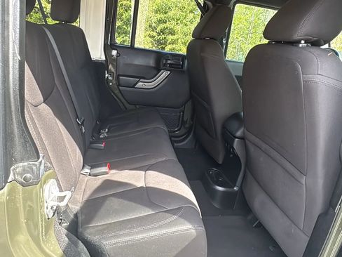 Used 2015 Jeep Wrangler Unlimited Sport w/ Quick Order Package 23S image 13