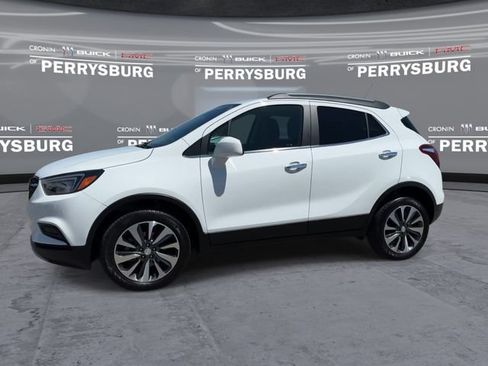 Used 2022 Buick Encore Preferred w/ Safety Package AWD/4WD image 4