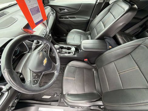 Certified 2022 Chevrolet Equinox Premier image 3
