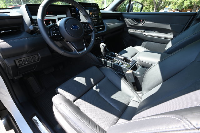Certified 2026 Subaru Outback Touring XT w/ Touring Package AWD/4WD image 25