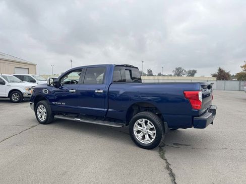 Used 2016 Nissan Titan SL image 7