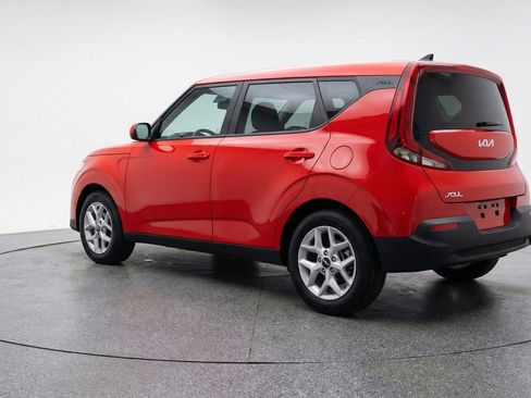 Used 2025 Kia Soul LX w/ LX Technology Package image 6