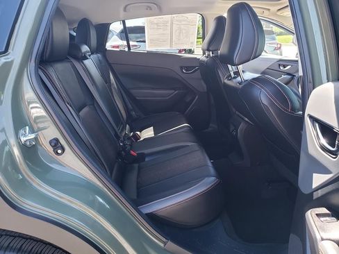 Used 2025 Subaru Crosstrek 2.5i Limited AWD/4WD image 32