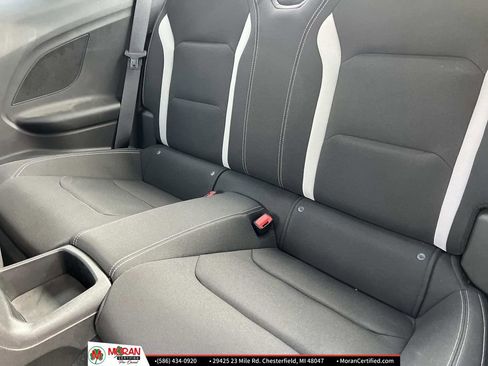Used 2022 Chevrolet Camaro LT w/ Technology Package image 19