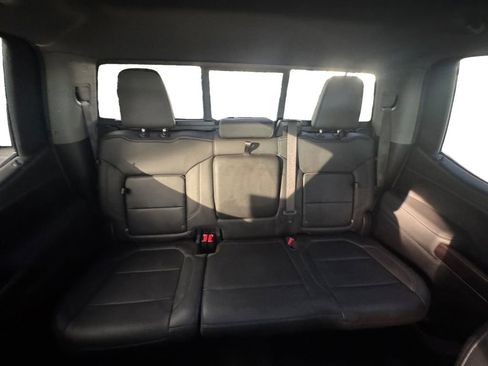 Used 2020 GMC Sierra 1500 SLT image 12