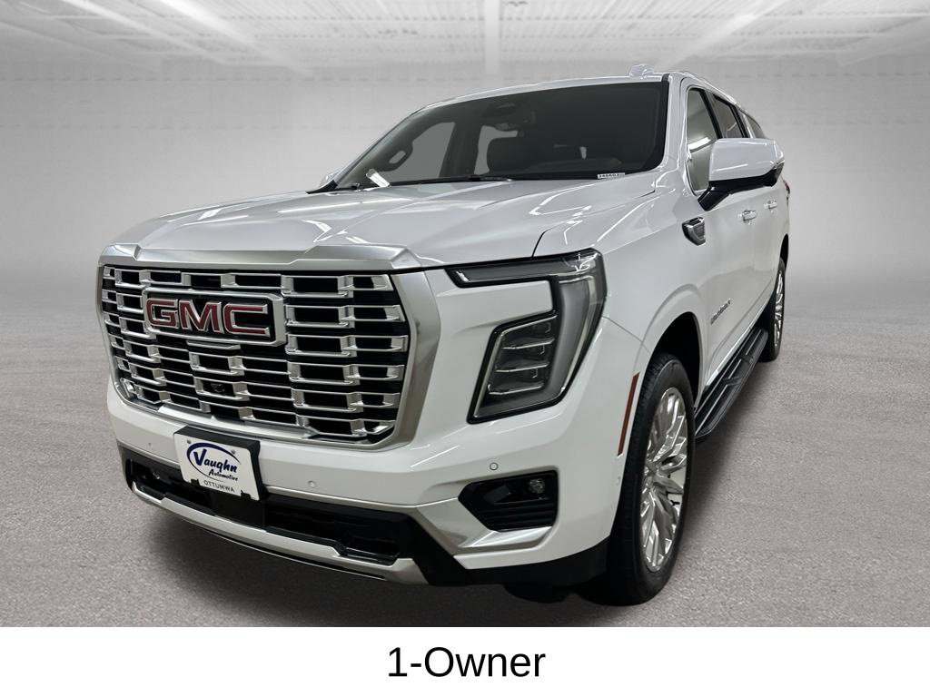 Used 2025 GMC Yukon XL Denali AWD/4WD image 7